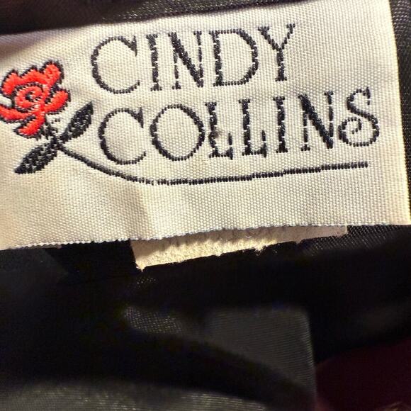 Vintage Cindy Collins Embroidered Vest Burgundy Black Floral Pearl Buttons M - Picture 5 of 8